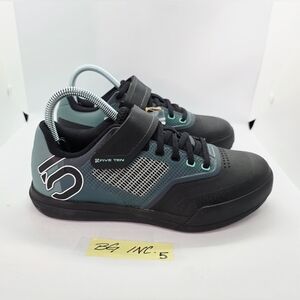 Adidas Five Ten Hellcat Pro Women’s Mountain Bike 2-Bolt Shoes Size 6 / FW4204